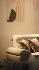 Simple Ways to Create a Cozy and Inviting Living Space at Home